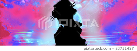 Full moon reflecting a suspicious full moon and Kabuki actor Machimusume style costume Female silhouette Full moon reflecting a suspicious full moon and Kabuki actor Machimusume style costume Female silhouette 83731457