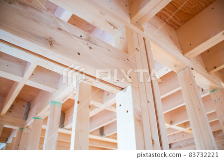 建設中的房子 建設中的房子 83732221