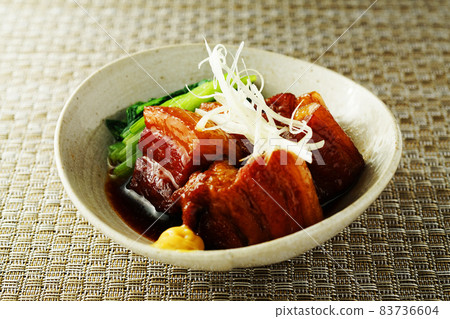 Pork belly boiled 83736604