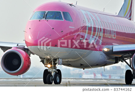 Taxing Taxing 83744162