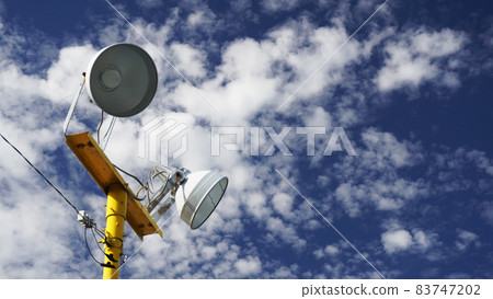 戶外照明<02>(安裝在超市停車場的照明) 戶外照明<02>(安裝在超市停車場的照明) 83747202