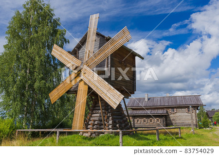 Wooden windmill in the village of Mandrogi Russia Wooden windmill in the village of Mandrogi Russia 83754029