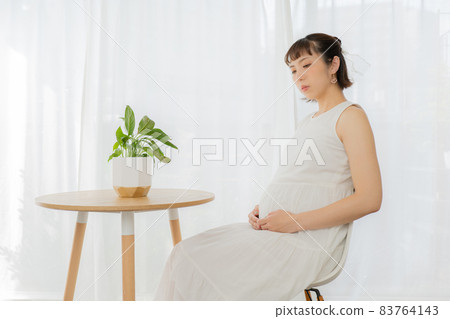 Woman nearing the end of the month 83764143