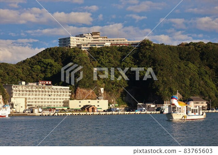 Ship and sea Ship and sea 83765603