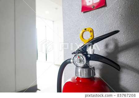 Fire extinguisher Fire extinguisher 83767208