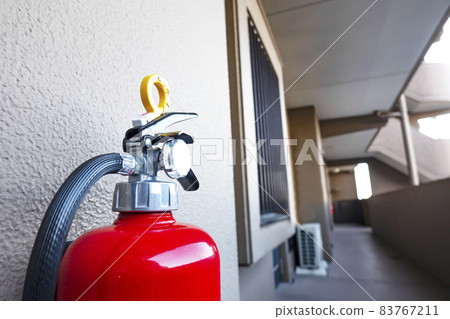 Fire extinguisher Fire extinguisher 83767211