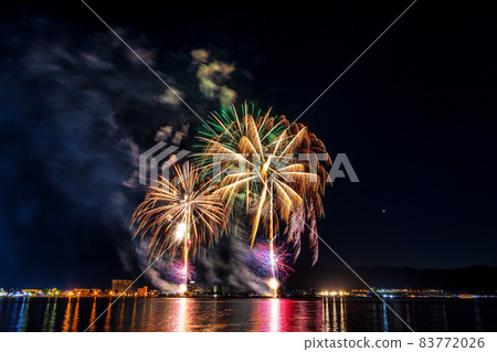 諏訪湖秋季煙花（十月晴） 83772026