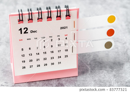Desk Calendar December 2021. 83777321