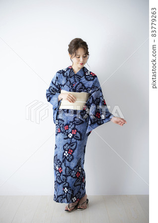 有鬆 Shibori Yukata Woman 有鬆 Shibori Yukata Woman 83779263