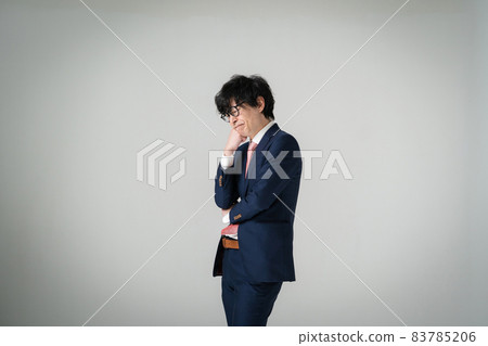 Businessman suffers Businessman suffers 83785206