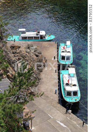 新潟佐渡尖閣灣洋島遊樂園水下透明船 83795552