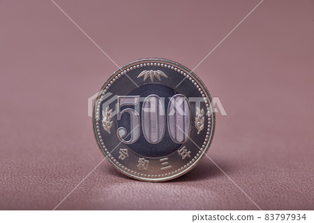 500日元硬幣 83797934