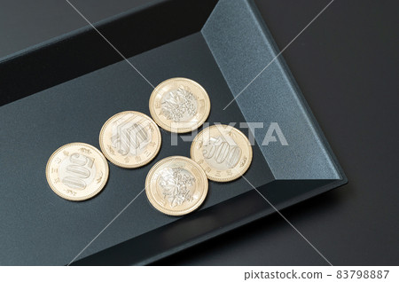 New 500 yen and change tray image 83798887