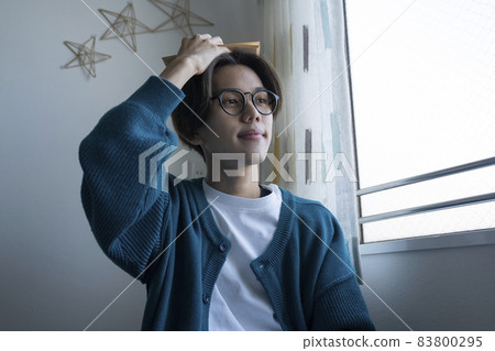 一個人讀一本書 83800295