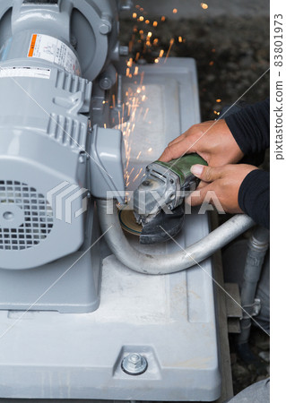 Cutting work Cutting work 83801973