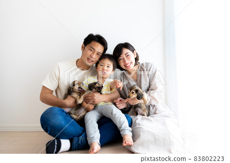 Family photo pet dog Kaninhen Dachshund 83802223