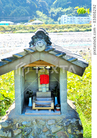 Water God of Warashina River 83808292