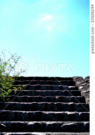 Autumn road with stairs 83808294