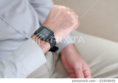 Man Suffering from Tachycardia 83808689