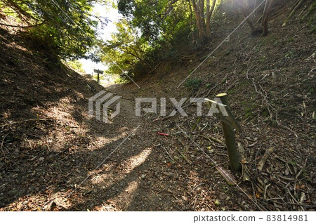 Kuruwa group of Genba'o Castle in late autumn Mt. Nakao, where the headquarters of the Shibata Katsuie was in the battle of Shizugatake 83814981