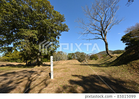 深秋的玄風城藏和群 中尾山，柴田勝家的大本營在靜岳之戰中 83815099