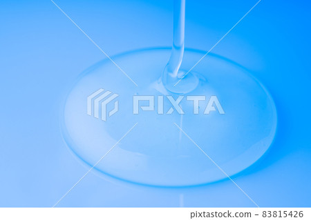 Moisturizer, beauty essence 83815426