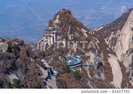 Huashan mountain in China, Xi'an, province Shaanxi, one of the holy mountains Huashan mountain in China, Xi'an, province Shaanxi, one of the holy mountains 83817791