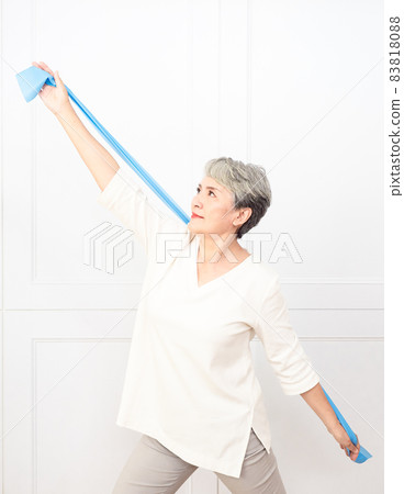 Asia Shifuka Women's home-based exercises, maintenance and health. Asia Shifuka Women's home-based exercises, maintenance and health. 83818088