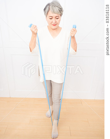 亞洲Shifuka 女性居家運動、保養和健康。 83818118