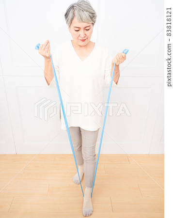 Asia Shifuka Women's home-based exercises, maintenance and health. Asia Shifuka Women's home-based exercises, maintenance and health. 83818121