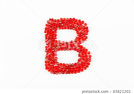 紅珠字母 B 83821201