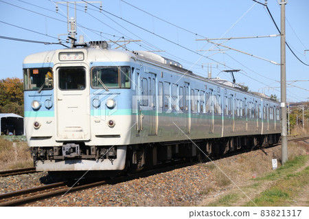 信濃鐵道115系列•信州色 信濃鐵道115系列•信州色 83821317