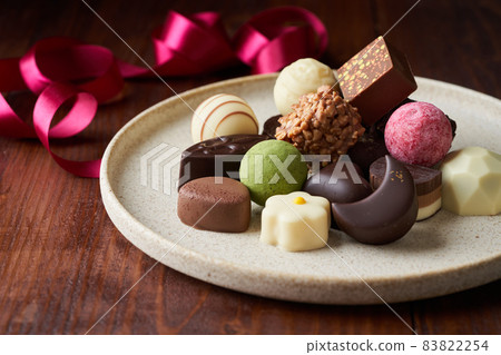 valentine chocolate 83822254
