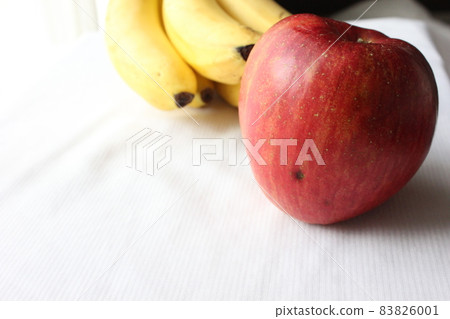 Fruit banana apple 83826001
