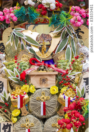 Tori no Ichi rake, prosperous business, colorful shrine 83833481