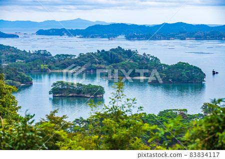 Three views of Japan Matsushima Superb view from the westbound Matsu Park Three views of Japan Matsushima Superb view from the westbound Matsu Park 83834117