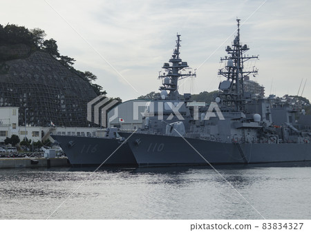 橫須賀軍港巡洋艦 83834327