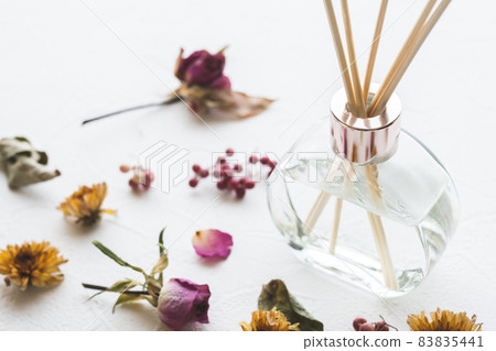 乾花和鉛擴散器香氣圖像材料 83835441