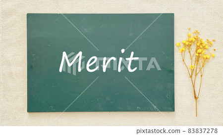 Yellow gypsophila _Merit letters placed next to the blackboard 83837278