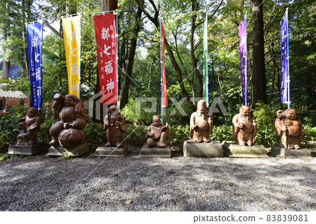 Akayama Zenin Fukurokujuden 83839081