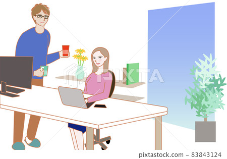 A partner who prepares tea for women who work remotely 83843124