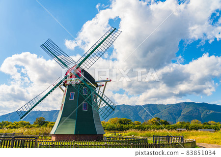 Autumn Aqua World Mizugo Park Center <Kaizu City, Gifu Prefecture> 83851034