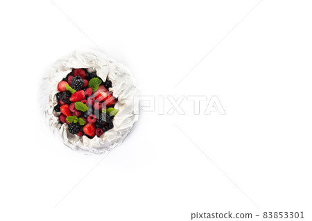Delicious Pavlova cake with meringue and fresh berrie 83853301