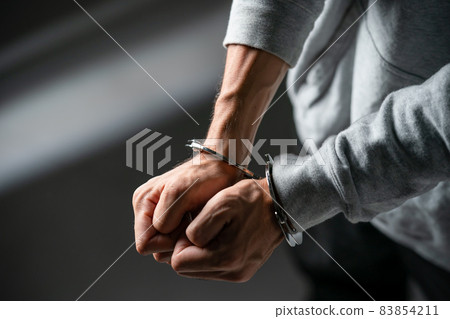 Handcuffs / arrest / man 83854211
