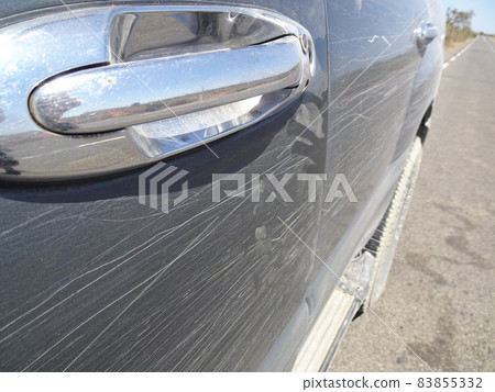 【馬達加斯加】車身大量小划痕特寫 【馬達加斯加】車身大量小划痕特寫 83855332