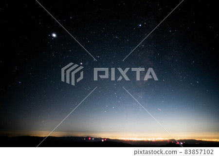 高根涼亭的星空 83857102