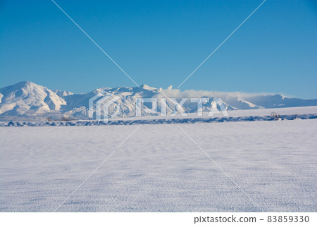 Tokachidake mountain range, the summit of an active volcano in winter Tokachidake mountain range, the summit of an active volcano in winter 83859330