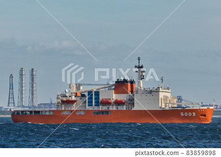 Icebreaker Shirase 和 Futtsu 工業區 Icebreaker Shirase 和 Futtsu 工業區 83859898