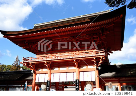 Kyoto New Year Shimogamo Shrine Romon 83859941