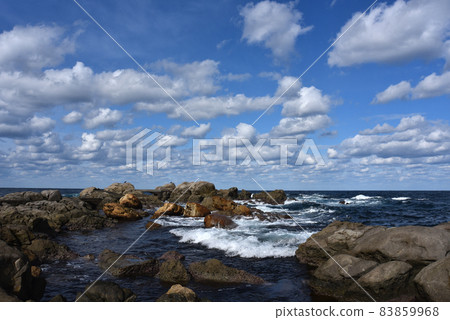 Kamogaura Coast, Wajima City, Ishikawa Prefecture Kamogaura Coast, Wajima City, Ishikawa Prefecture 83859968